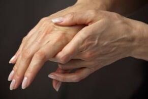 Finger und Dame